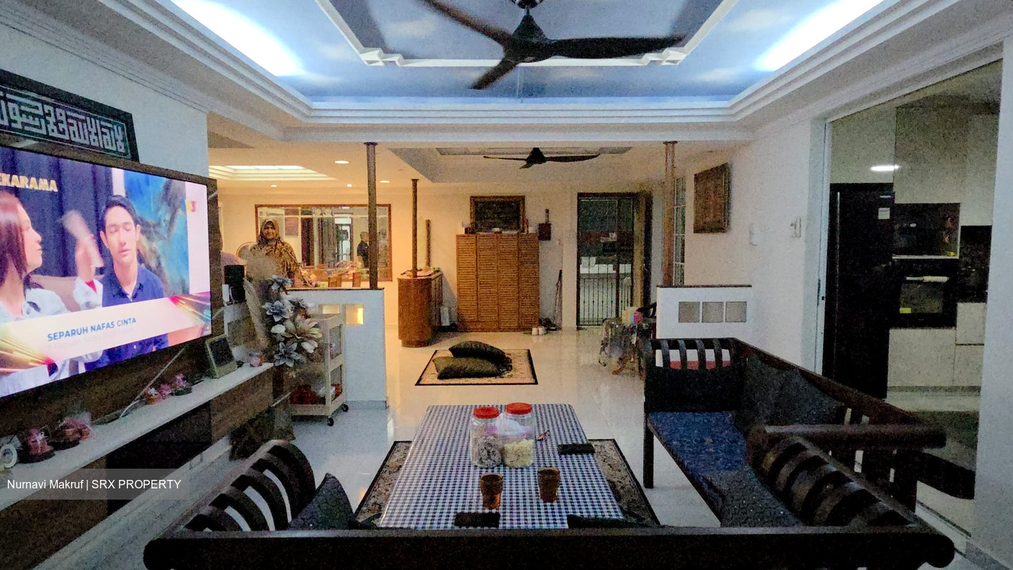Blk 236 Pasir Ris Street 21 (Pasir Ris), HDB Executive #527987141